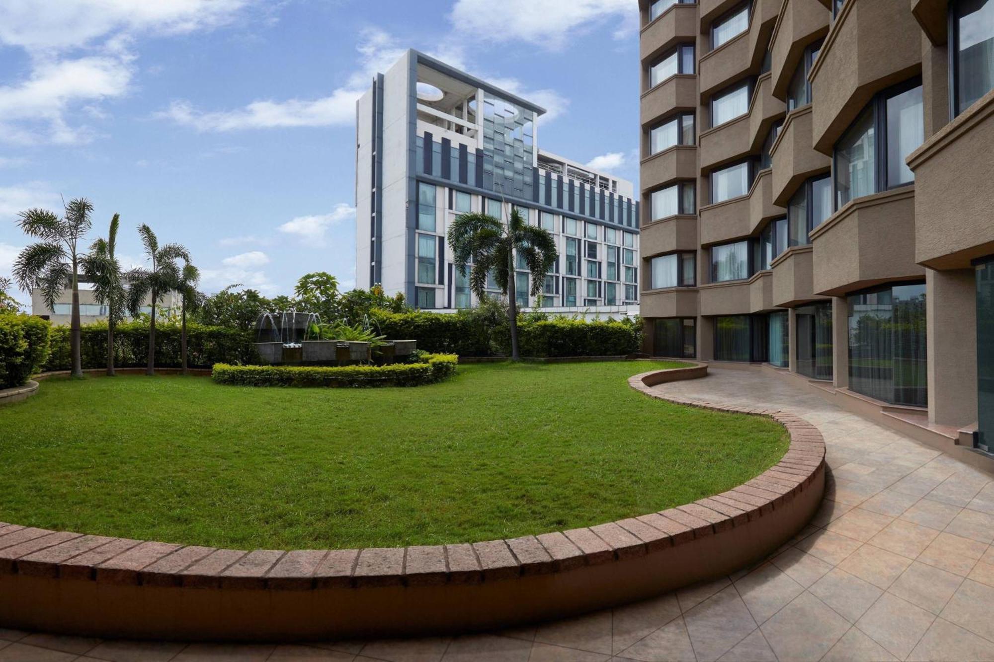 Marriott & Convention Centre Hyderabad